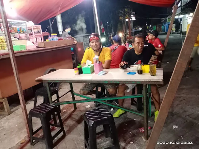 Bubur Ayam Spesial Keluarga Alex