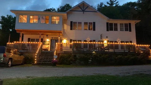 Little Hawk Resort & Marina