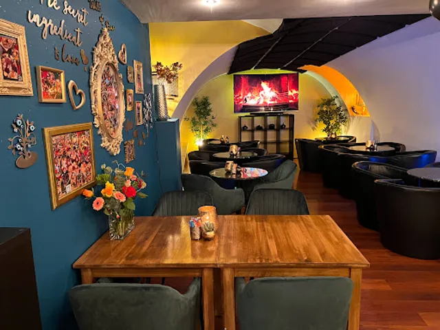 Feinkost Arena - Scenario Café