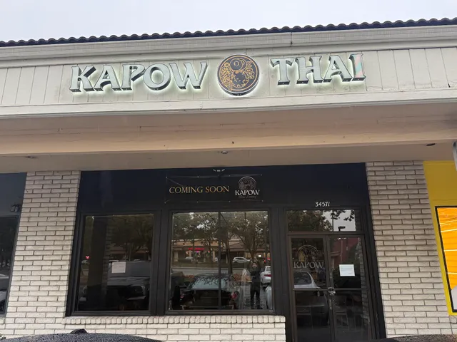 Kapow Thai Eatery