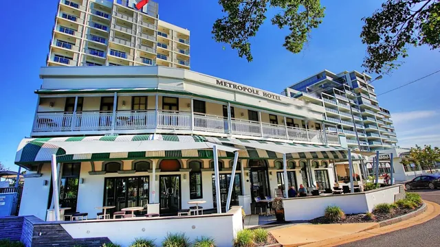 Oaks Townsville Hotel