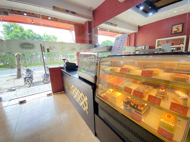 SpikoeLivana Jemursari