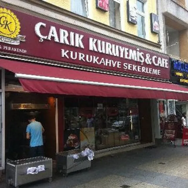 Çarik Kuruyemiş & Café