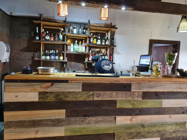 Brasas y Copas Tomé