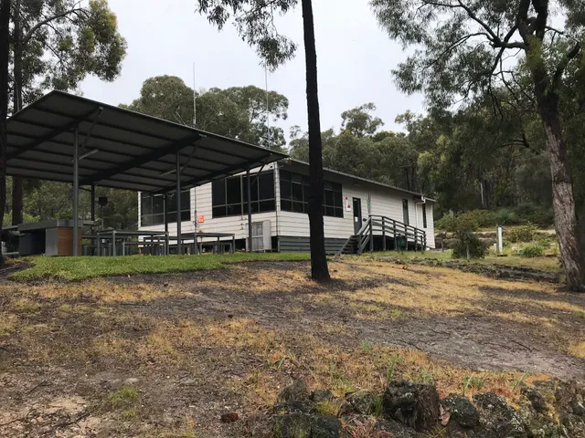 Angahook Holiday Camp