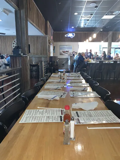 Vailhouse Oyster Bar & Grille