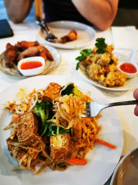 At Roi Thai Restaurant Cessnock