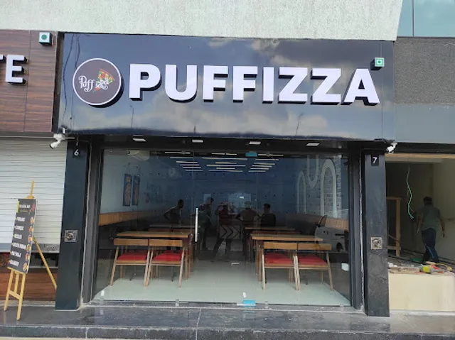 Puffizza ( Raiya Circle )