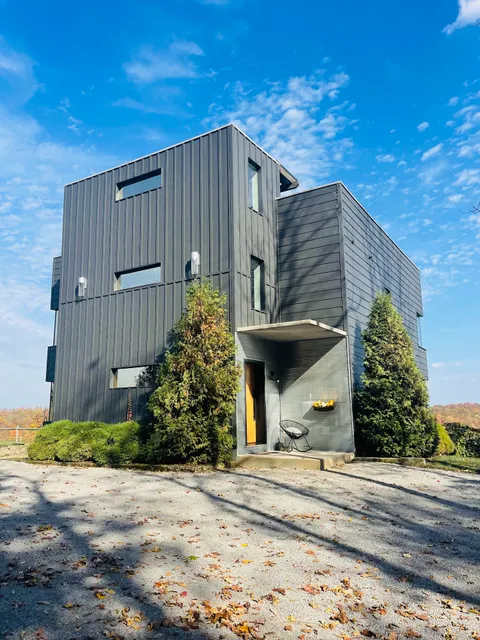 The Dwelling Bed And Breakfast