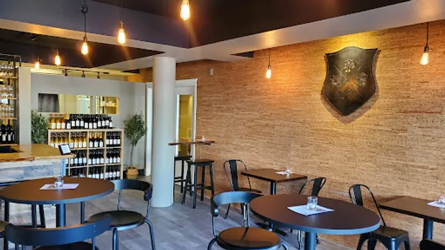 Aluel Cellars - Queen Anne