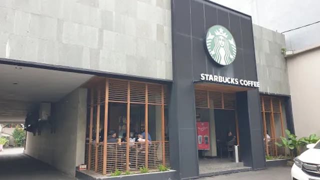 Starbucks Experience Bar Buah Batu