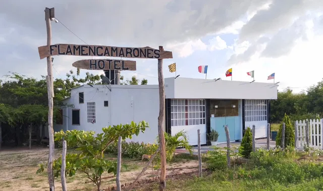 Flamencamarones hotel familiar