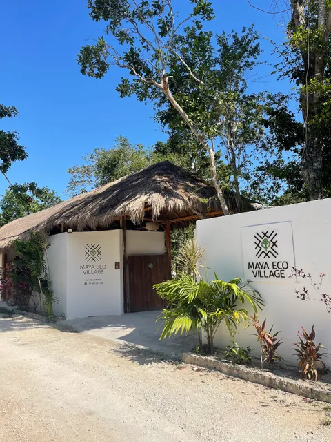 Maya Eco Village B & B