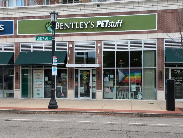 Bentley's Pet Stuff Evanston