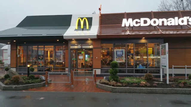 McDonald's Almelo Woonboulevard