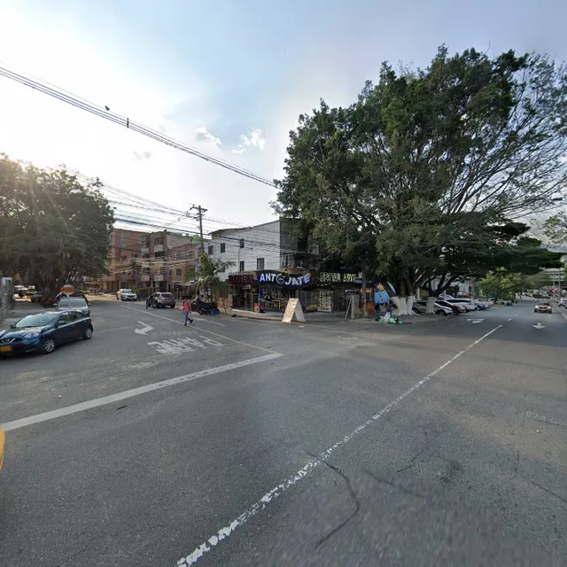 Que Paisa Medellín. FOODTRUCK Asados Y Comidas Rapidas.