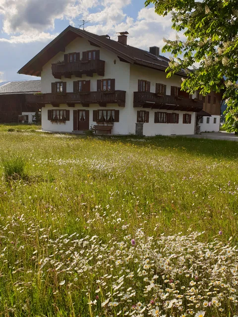 Ferienwohnungen Hanslbauer Krün