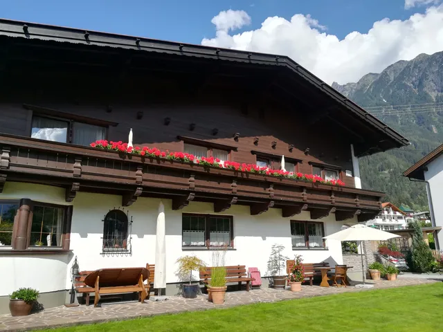 Gästehaus Falkner Dorli