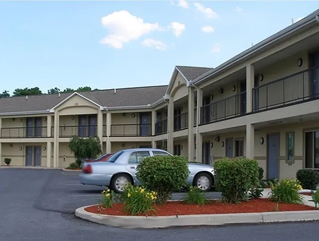 Red Carpet Inn Chambersburg, PA