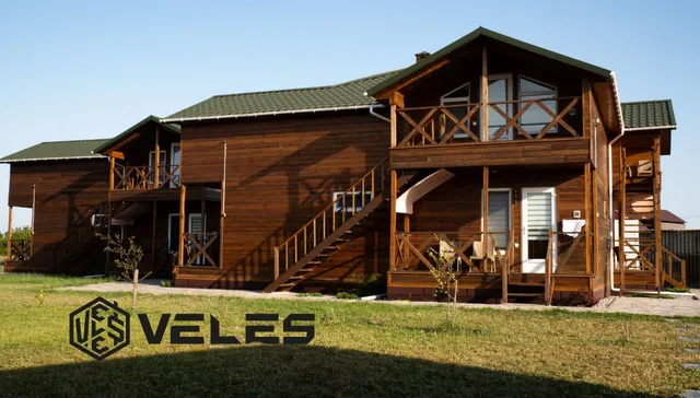 Коттеджи Veles