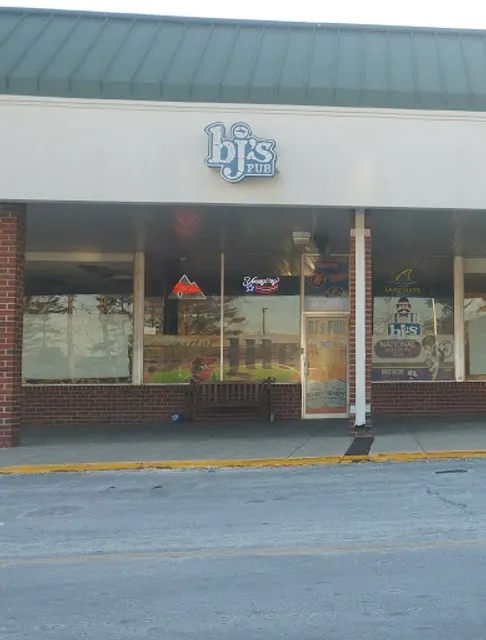 B J's Pub
