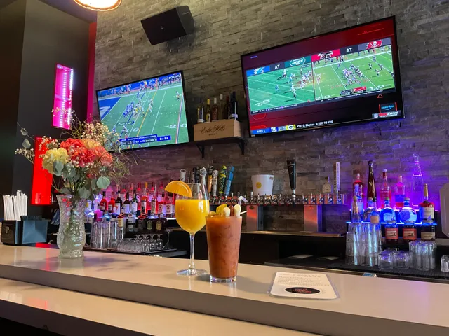 Maddy's Bar and Music Lounge