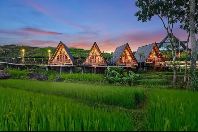 Asmaraloka Villa & Resto