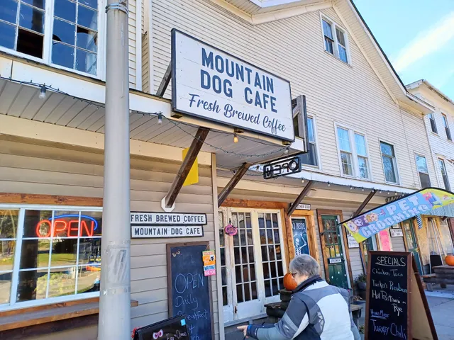 Mountain Dog Cafe