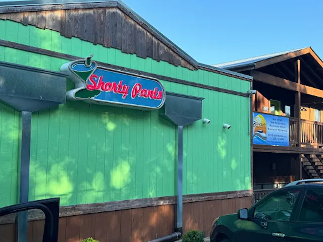 Shorty Pants Lakeside Cajun Restaurant & Marina