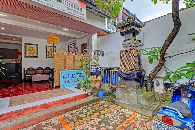 Capital O 91851 Hotel Sanjaya