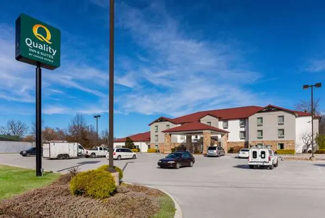 Quality Inn & Suites Monterey I-40