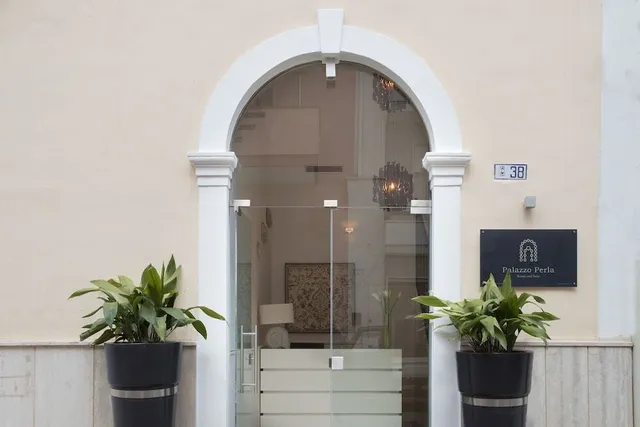 Palazzo Perla Rooms and Suite