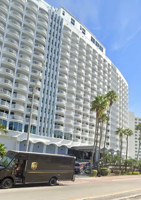 Arrazar Beauty Salon & Spa