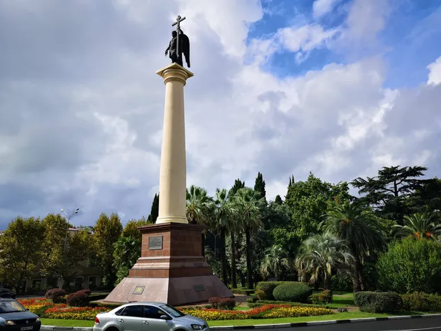 Pamyatnik Arkhangelu Mikhailu