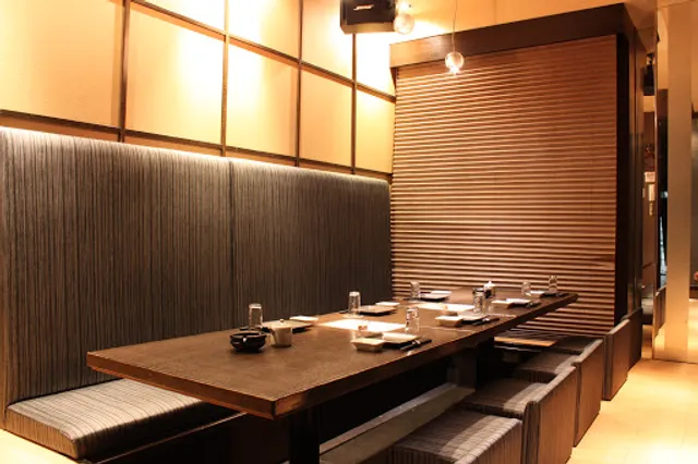 Rakuzo Hakata Chikushiguchi