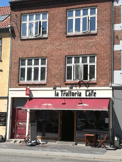 La Trattoria