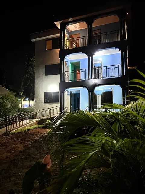 Kilimanjaro Smiley Inn