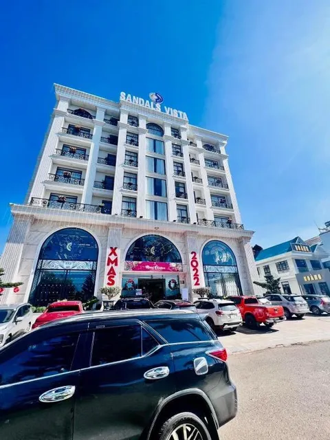 SANDALS VISTA HOTEL