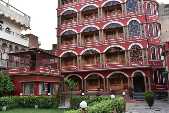 Hotel Balaji Palace, Varanasi