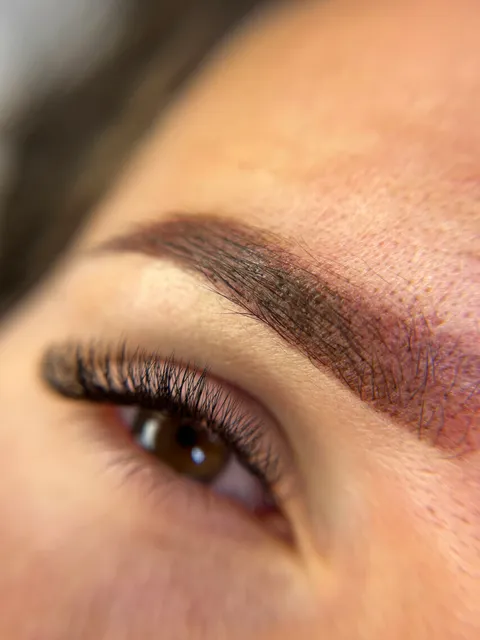 VI beauty PMU and Eyelash Extensions