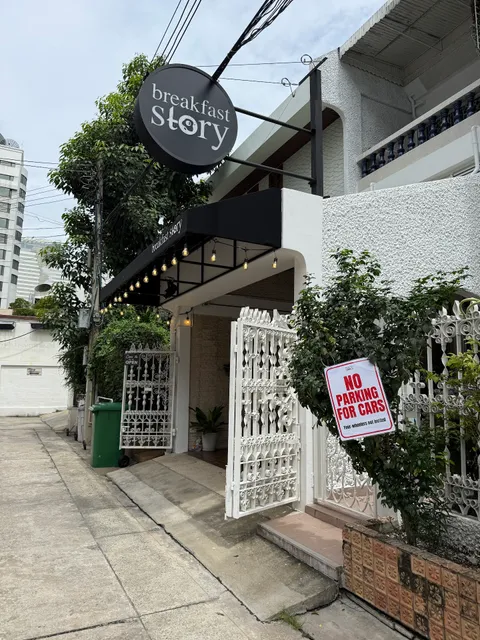 Breakfast Story Sathorn