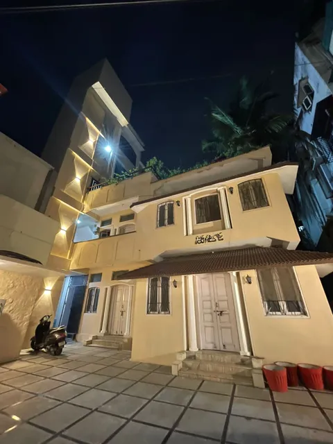 Visitors Lounge by MMG - Banjara Hills Furnished Apt & Sharing Rooms, Hyderabad