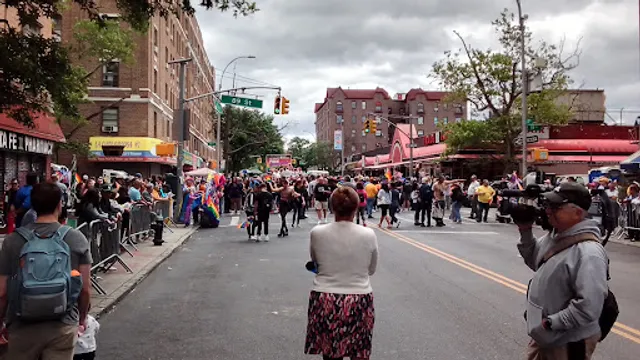 Roosevelt Shopping Center