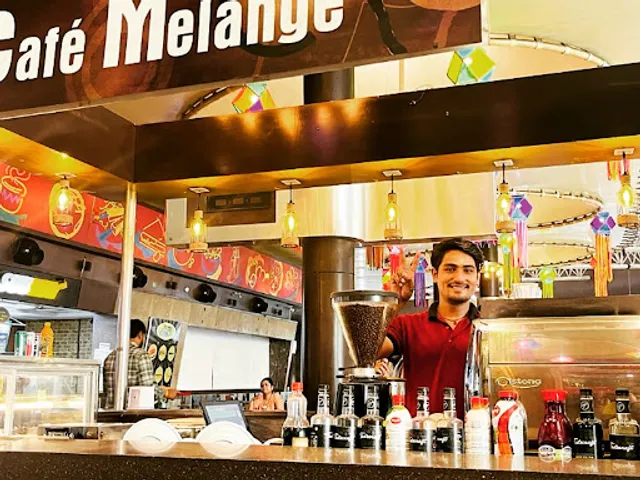 Cafe Melange