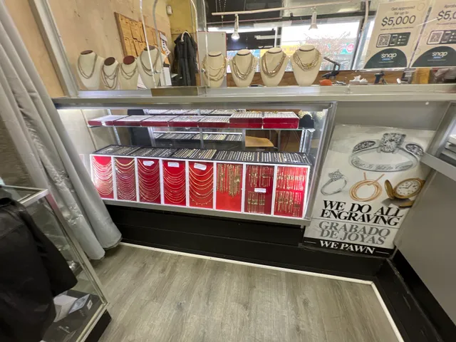 Village Goldmine Jewelry: Daniel Jewelry Store NYC