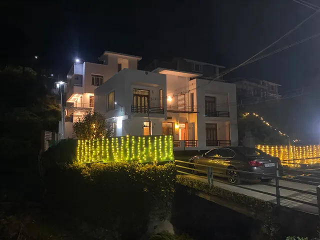 SRI VARI Studio Apartment