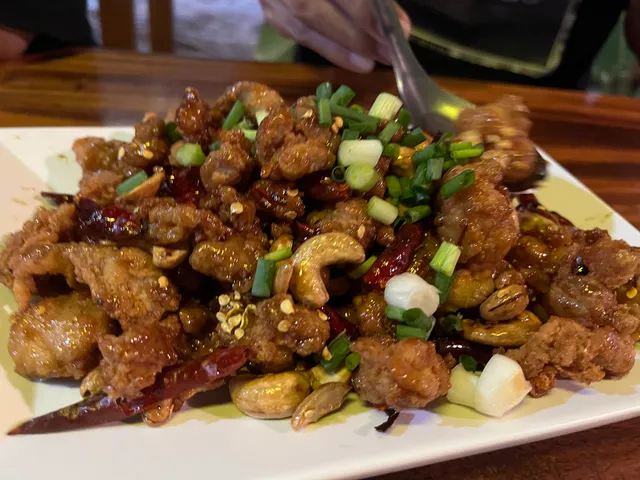 ครัวแมกไม้ดอนเจดีย์