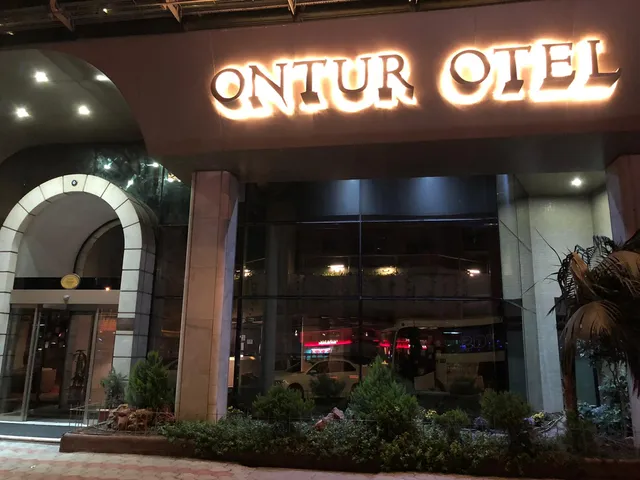 Ontur Hotel