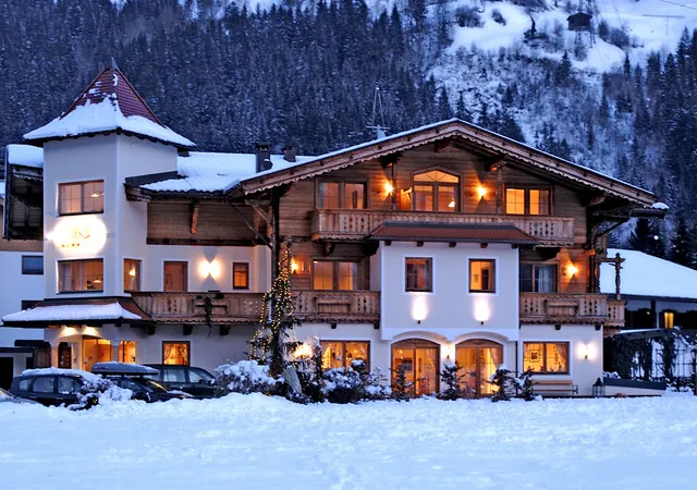 Wohlfühl Ferien-Heim 4 Sterne Aparthotel Zillertal