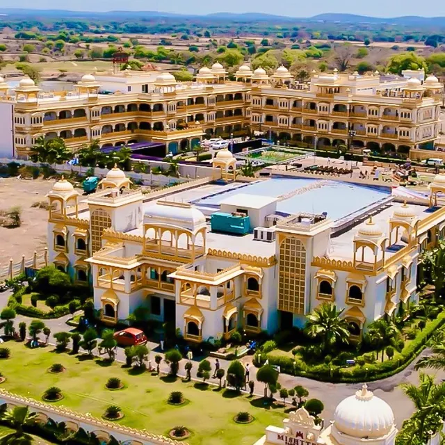 Mishtten Club & Resort